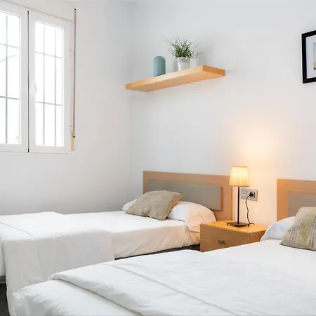 Con Terraza En Centro By Rent Me * Sevilla